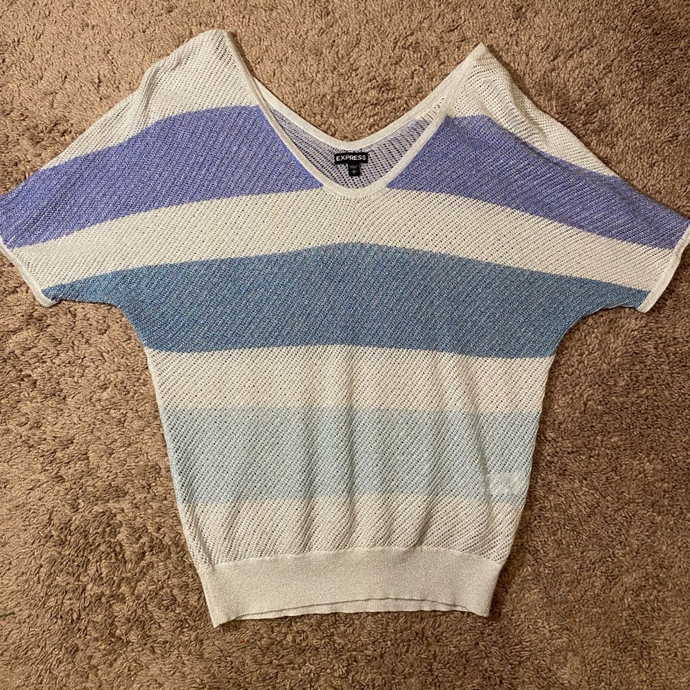 Express Women’s Striped Metallic Knit Top Small Short Sleeve V-Neck Blue White - Picture 1 of 6
